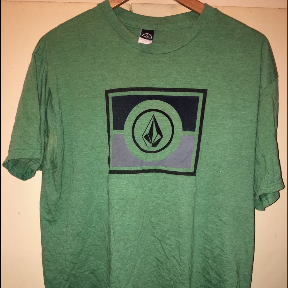 Volcom green T-shirt used MED
#volcom